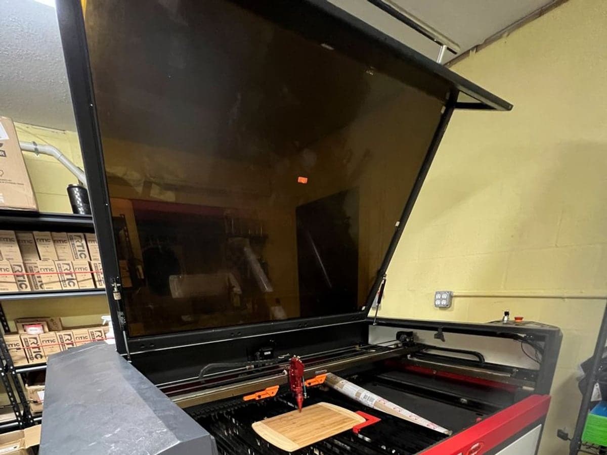 Laser cutter in the Madison Highland Prep fabrication shop
